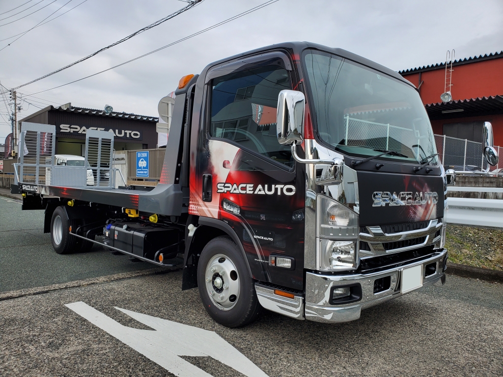 SPACEAUTO積載車ラッピング！！
