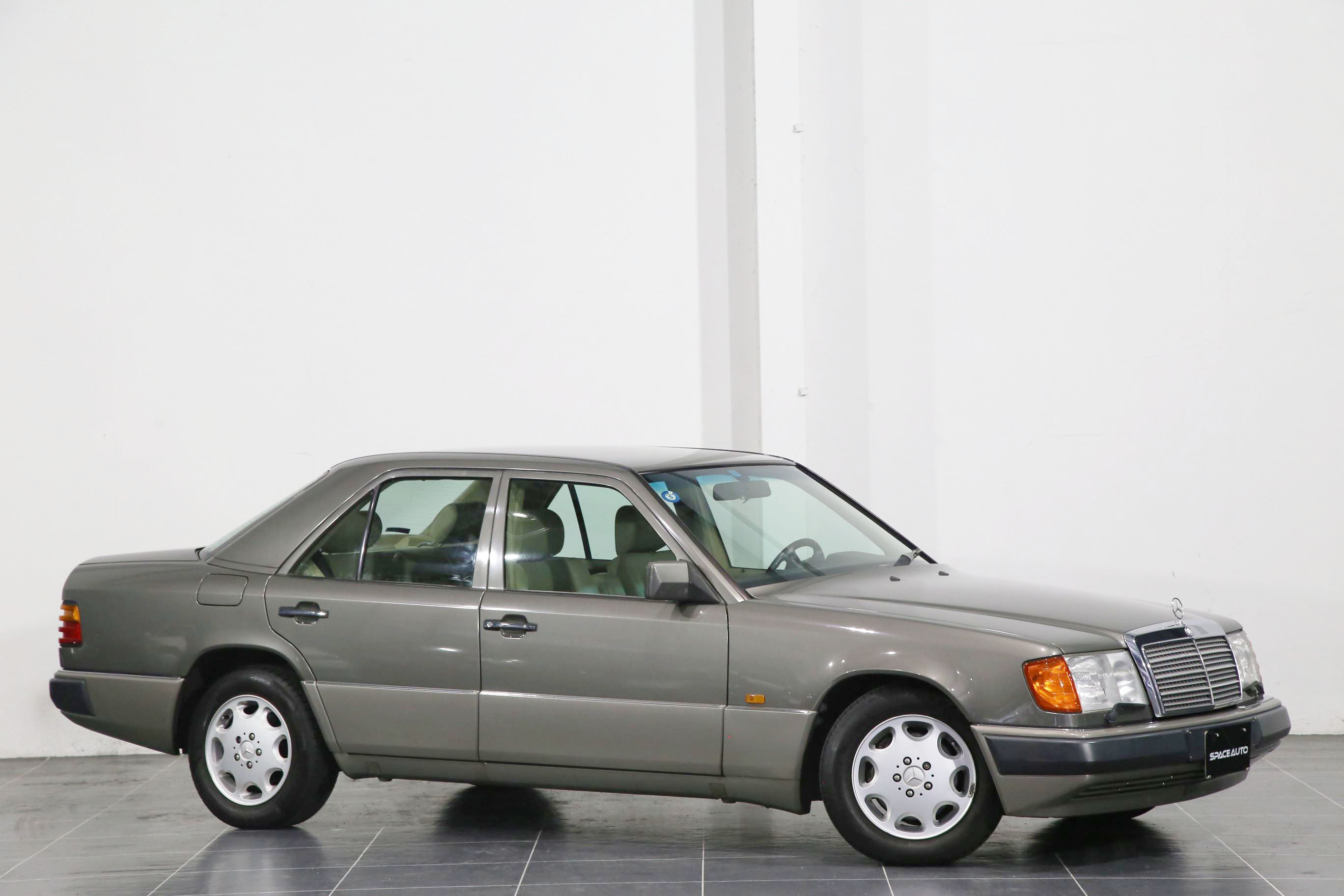 メルセデス･ベンツEクラス 