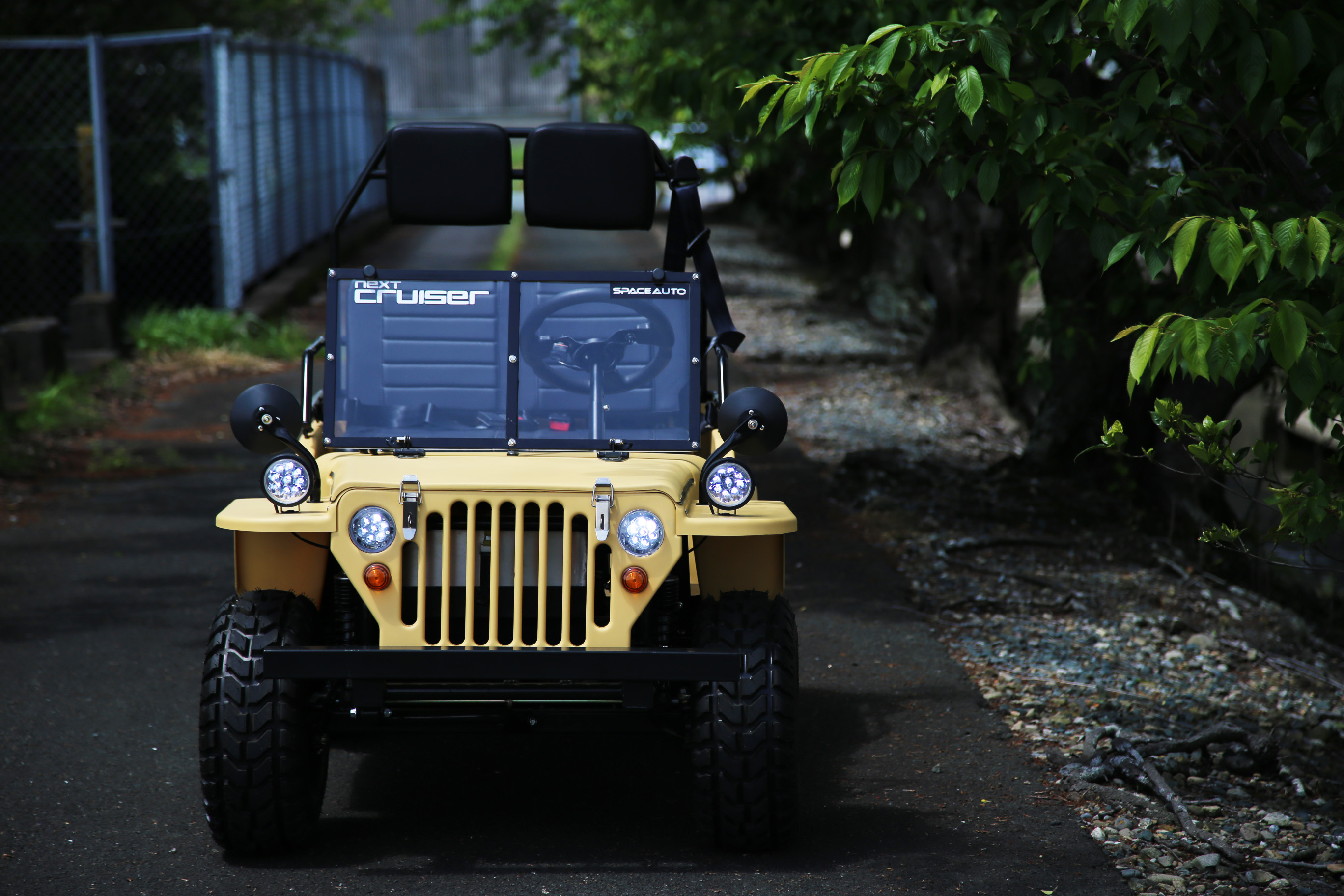 進化した本気で「遊ぶ」大人のミニカー　ネクストクルーザーEV 販売開始♪